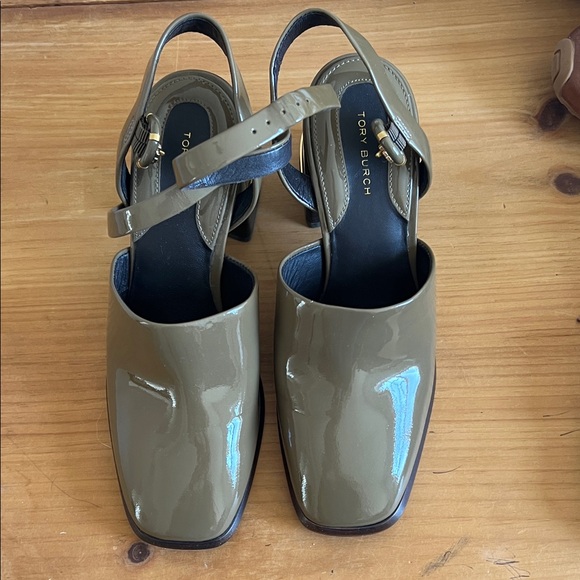 Tory Burch Shoes - Tory Burch Olive Patent Leather Heels